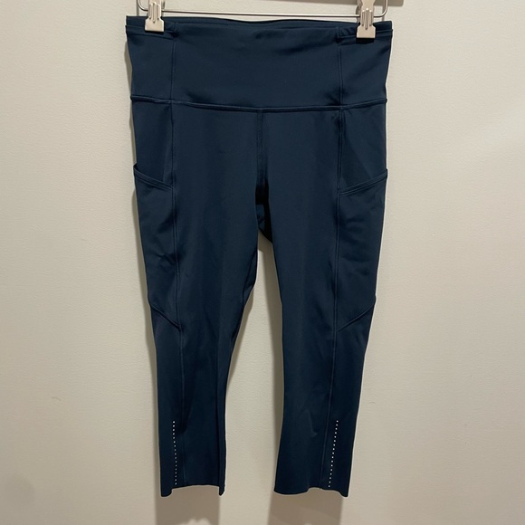 EUC Lululemon Fast & Free Crop ll *Nulux 19” Navy Blue - Picture 9 of 11